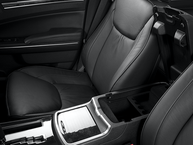 2014 Chrysler 300 C
