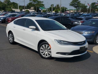 2016 Chrysler 200 LX