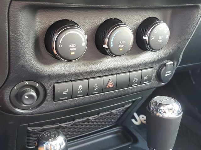 2017 Jeep Wrangler Sahara