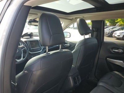 2016 Jeep Cherokee Overland