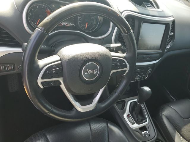 2016 Jeep Cherokee Overland