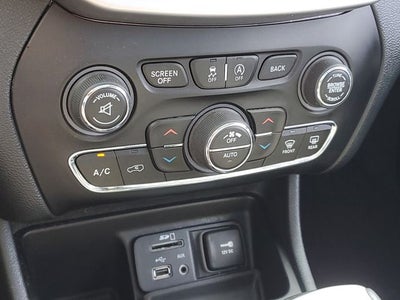 2016 Jeep Cherokee Overland