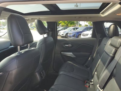 2016 Jeep Cherokee Overland