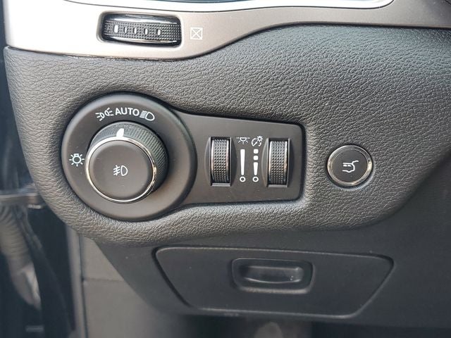 2022 Jeep Cherokee X