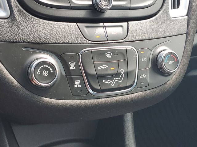 2021 Chevrolet Malibu LS 1FL