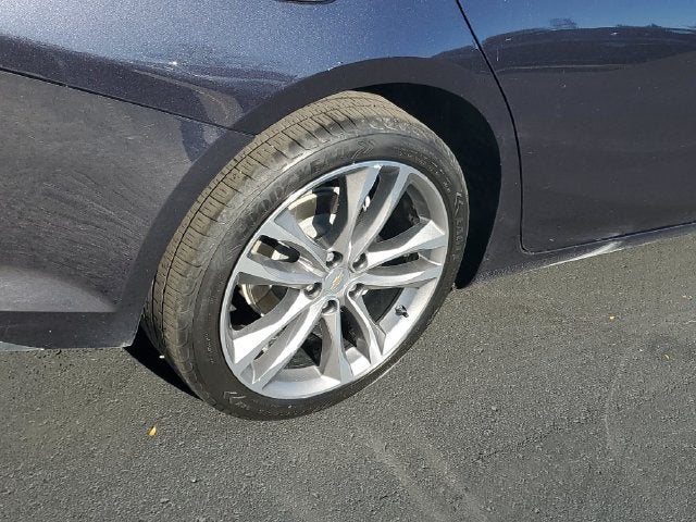 2022 Chevrolet Malibu Premier