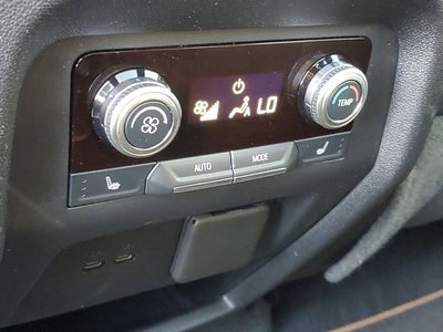 2024 GMC Acadia AT4