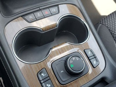 2022 GMC Acadia SLE