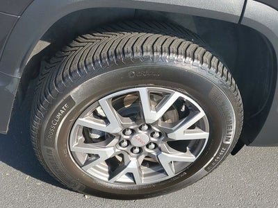 2020 GMC Acadia SLE