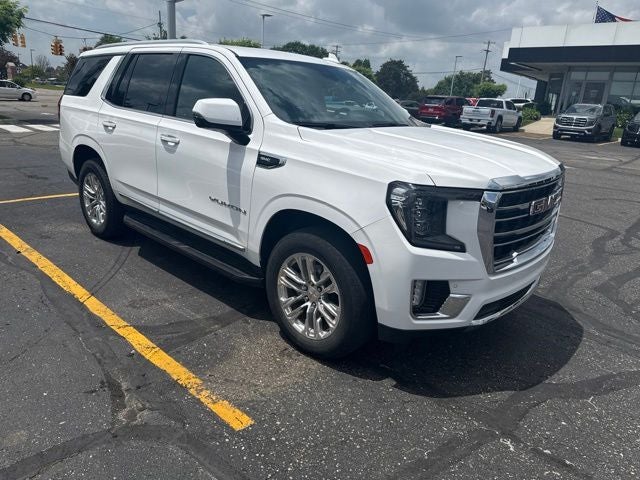 2023 GMC Yukon SLT
