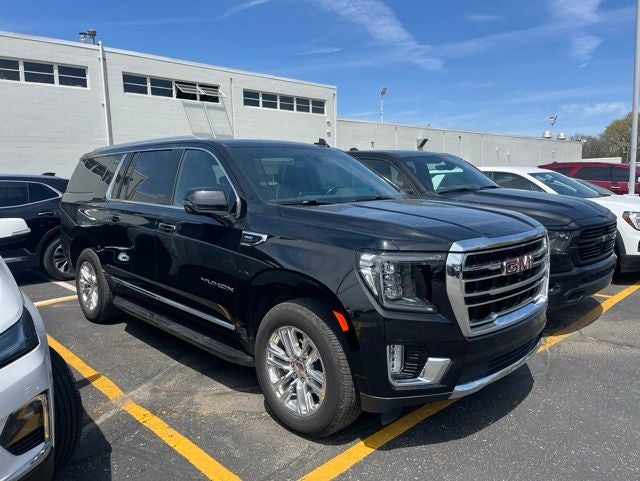 2021 GMC Yukon 4WD SLT's photo