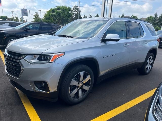 2021 Chevrolet Traverse LT Leather