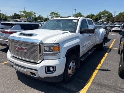 2017 GMC Sierra 3500HD Denali