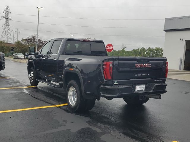 2025 GMC Sierra 3500HD Denali
