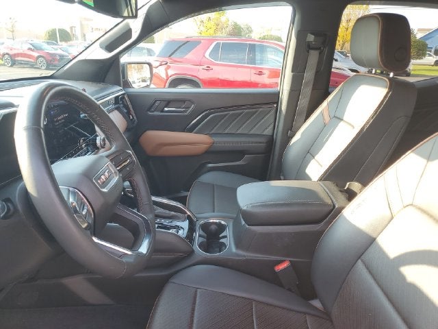 2023 GMC Canyon AT4