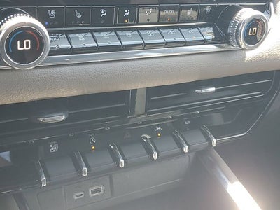 2024 GMC Canyon Denali