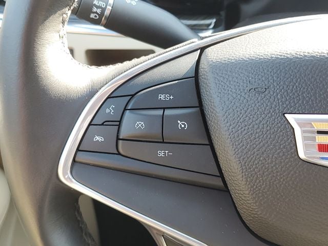 2017 Cadillac XT5 Base