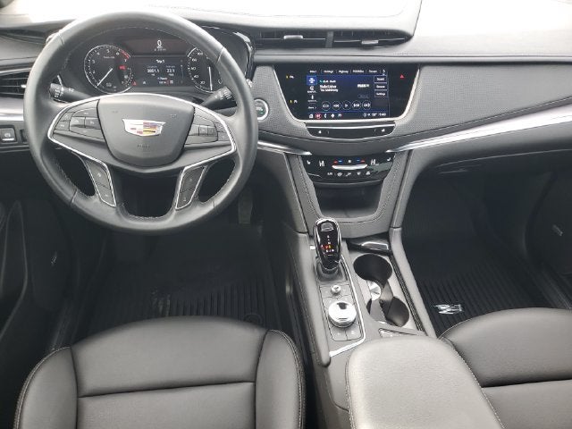 2025 Cadillac XT5 Luxury