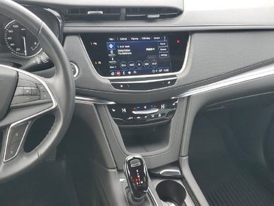 2025 Cadillac XT5 Luxury