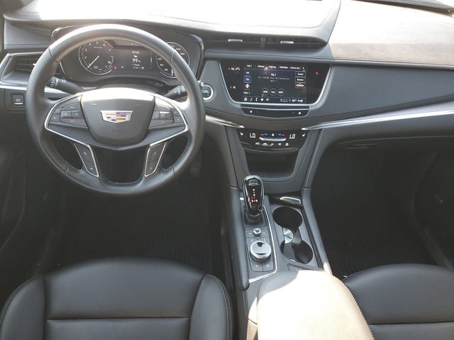 2024 Cadillac XT5 Luxury