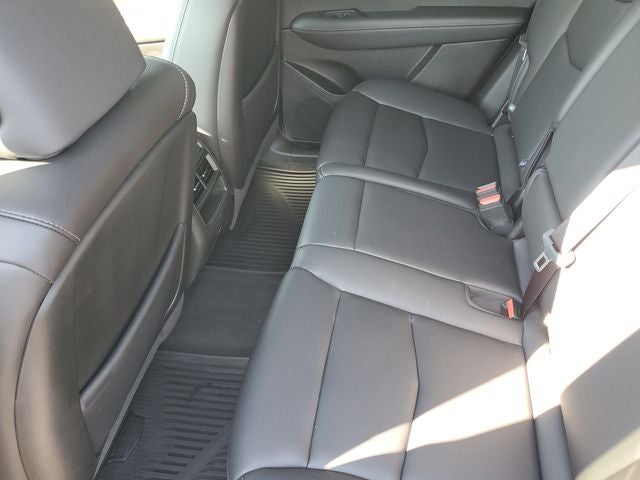 2024 Cadillac XT5 Luxury
