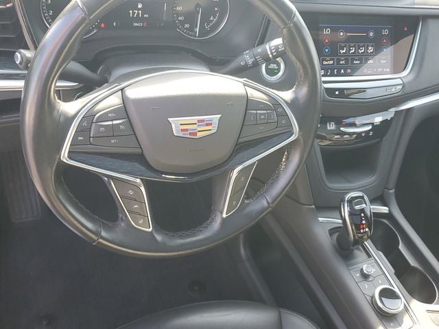 2023 Cadillac XT5 Premium Luxury