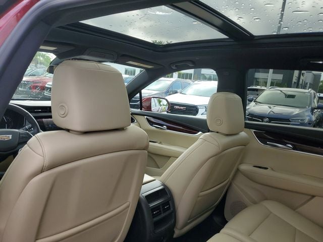 2018 Cadillac XT5 Luxury