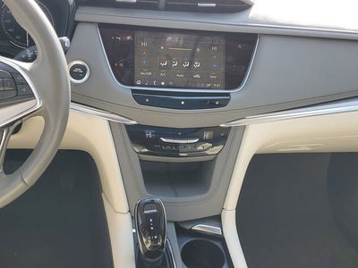 2021 Cadillac XT5 Premium Luxury