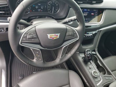 2025 Cadillac XT5 Premium Luxury