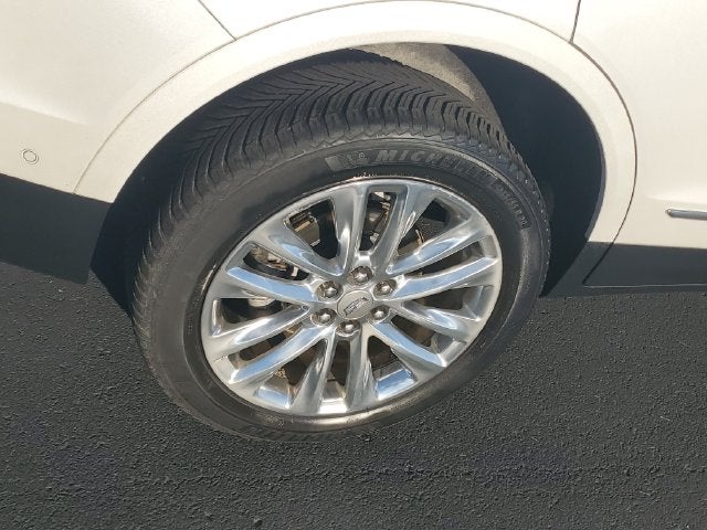 2019 Cadillac XT5 Platinum
