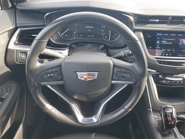 2024 Cadillac XT6 Luxury