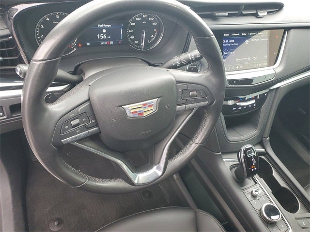 2024 Cadillac XT6 Luxury