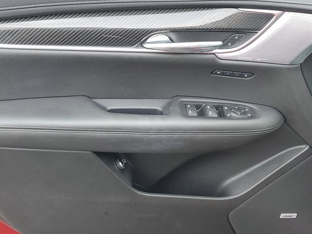 2021 Cadillac XT6 Sport