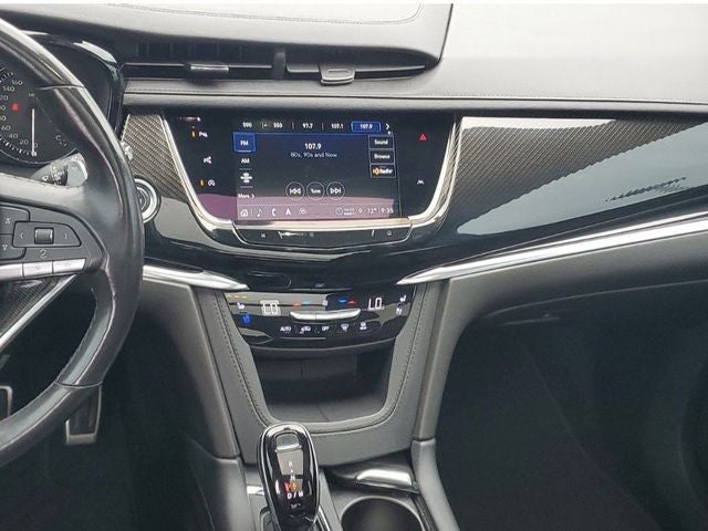 2022 Cadillac XT6 Sport