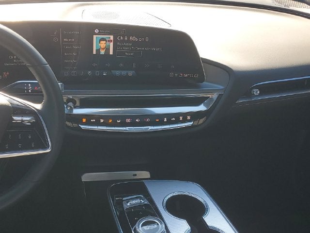 2024 Cadillac LYRIQ Tech