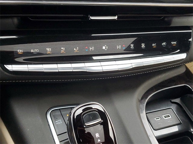 2023 Cadillac Escalade ESV Premium