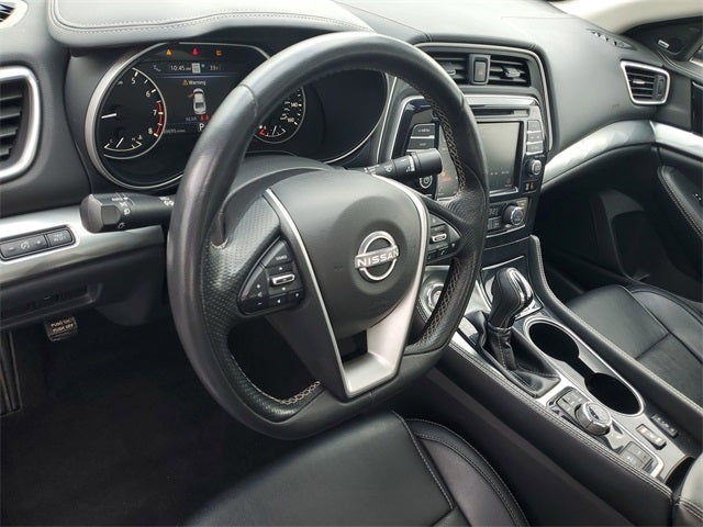 2023 Nissan Maxima Base