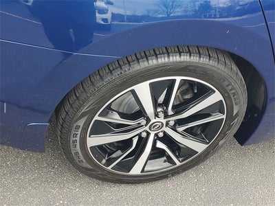 2023 Nissan Maxima Base