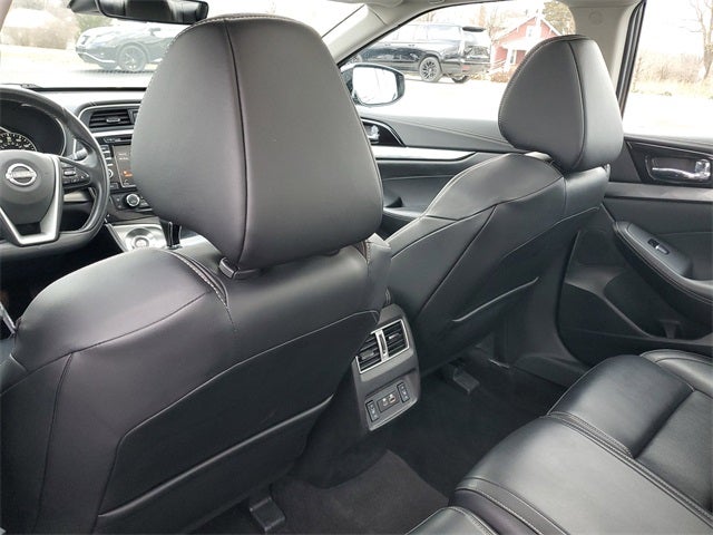 2023 Nissan Maxima Base