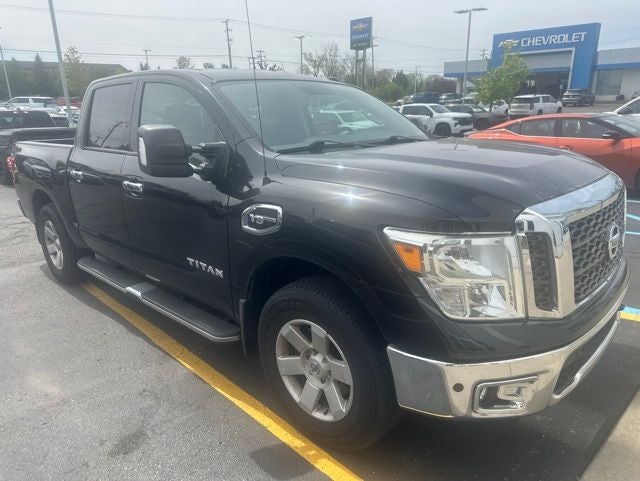 2017 Nissan Titan SL