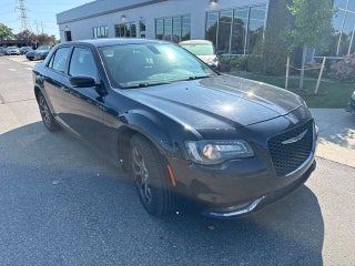 2018 Chrysler 300 S