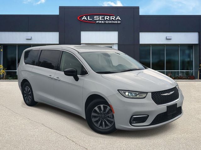 2024 Chrysler Pacifica PHEV Select