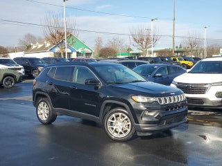 2022 Jeep Compass Latitude Lux