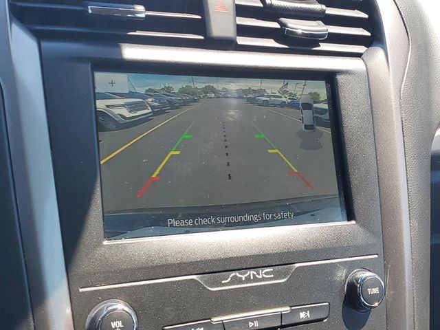 2020 Ford Fusion SE