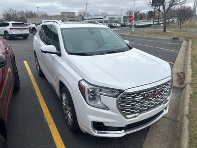 2023 GMC Terrain Denali