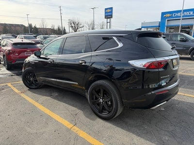 2024 Buick Enclave Essence