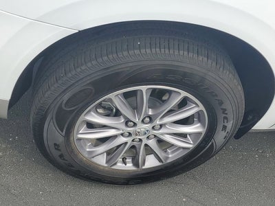 2024 Buick Enclave Essence