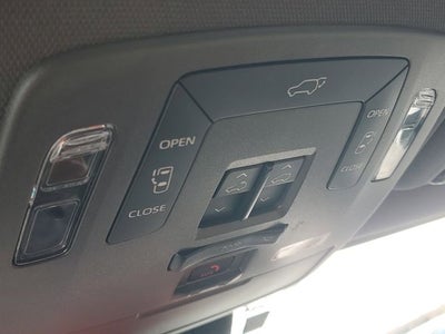 2024 Toyota Sienna LE 8 Passenger