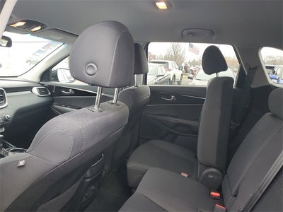 2019 Kia Sorento S