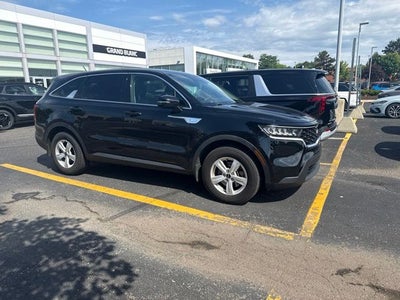 2023 Kia Sorento LX